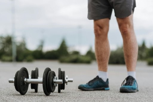 Mastering Leg Extensions with Dumbbells: A Comprehensive Guide